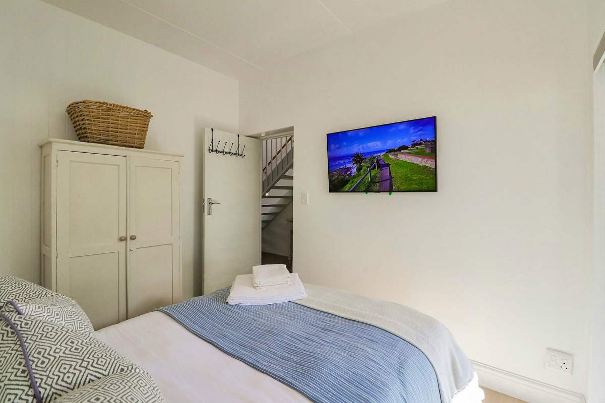 Vierde slaapkamer by White Penguin